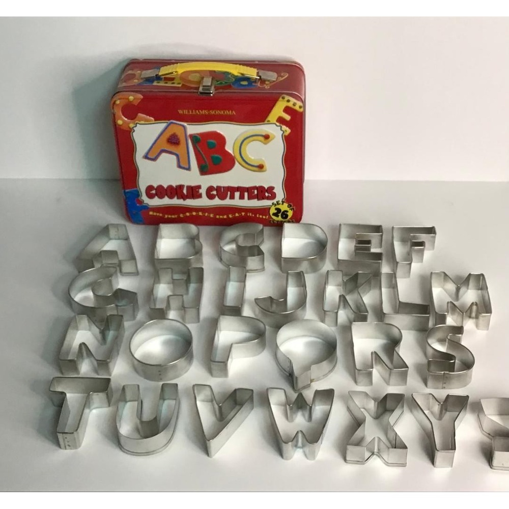 Williams‎ Sonoma ABC Alphabet Cookie Cutter Set 26 Letters with Storage Tin Box
